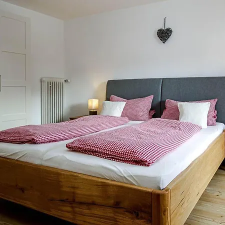 Ferienwohnung-gartenblick-mit-traumhaftem-blick-in-die-natur